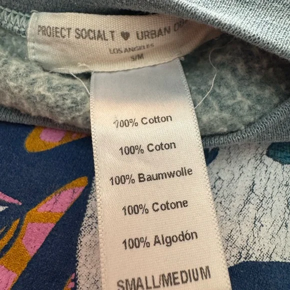 Skull graphic sweatshirt from Urban Outfitters - Picture 12 of 12